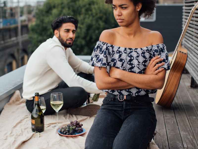 Thinking of Settling Down? 4 Signs to know you are just “Settling” for your&nbsp;Relationship